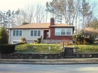 86 Hadwen Rd, Worcester, MA 01602