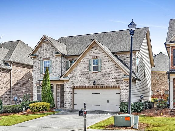 2nd image of 1859 Legrand Cir