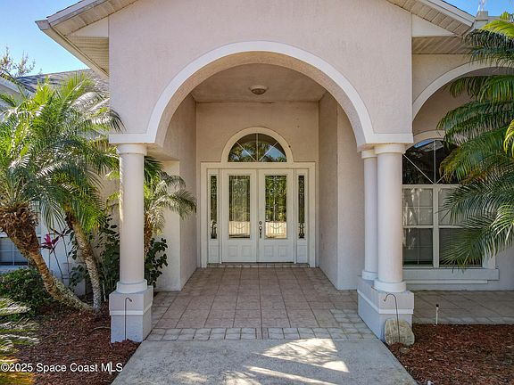 3rd image of 1847 Plantation Cir SE