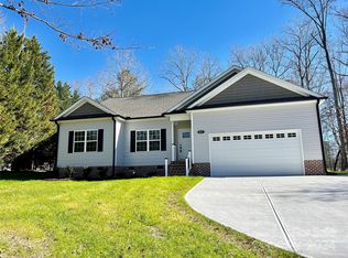 3037 Laurens Ct, Lancaster, SC 29720