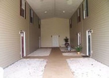 Breezeway to Apts.