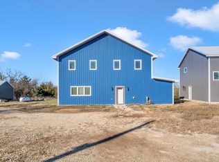 7310 NE 36th St, Newton, KS 67114