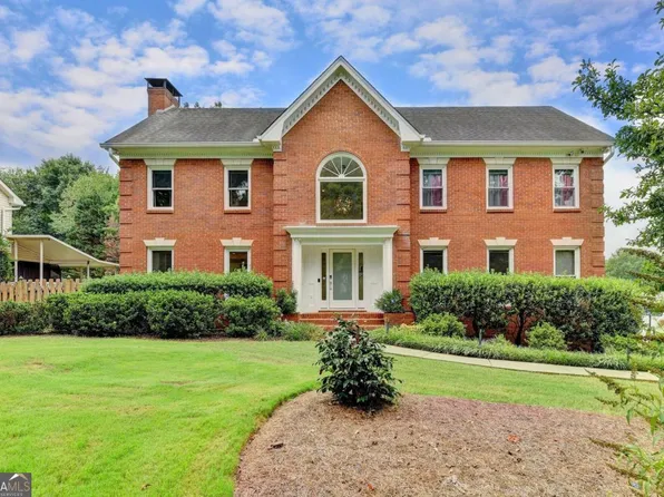 5389 Old Woodall Ct, Doraville, GA 30360