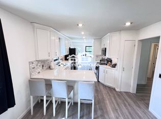 17311 Abel Ln, Wayzata, MN 55391