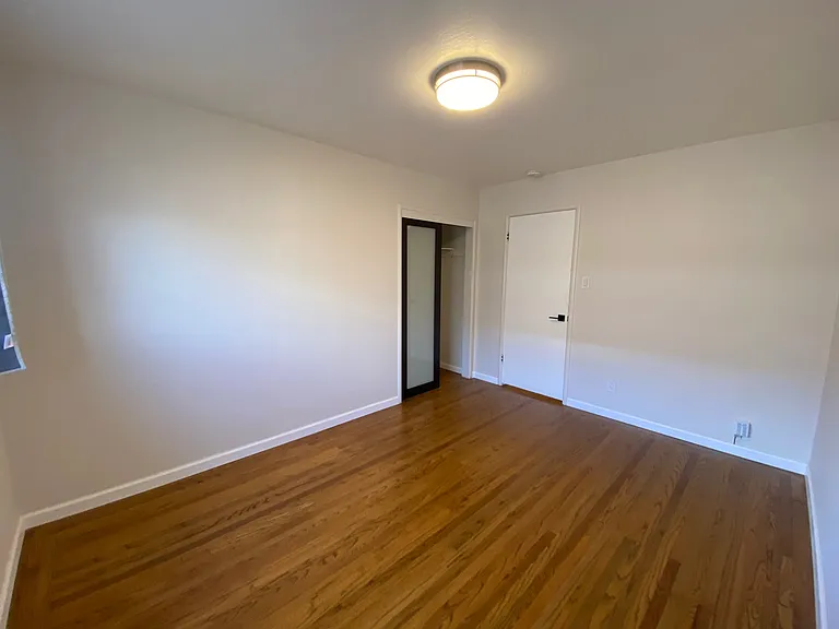 1874 Bandoni Ave — Photo 10