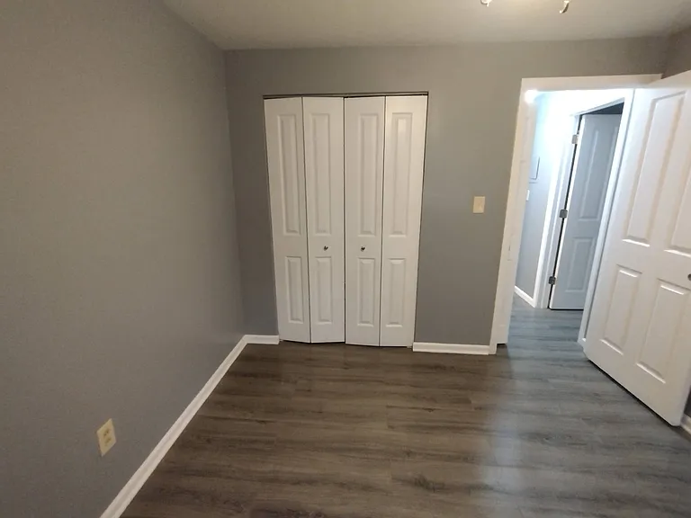 5382 Lee Rd #101 — Photo 8