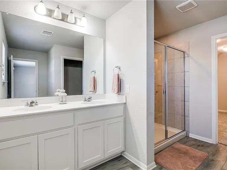 121 Quiet Man Dr — Photo 19