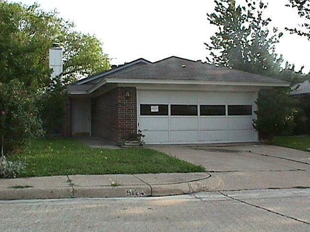 2nd image of 5124 Shoregate Sq