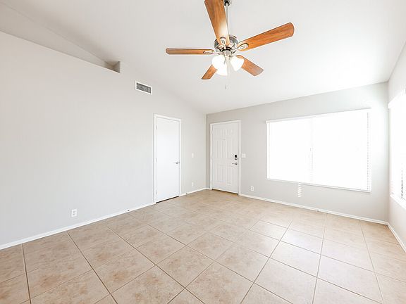 4th image of 7767 W Flynn Ln
