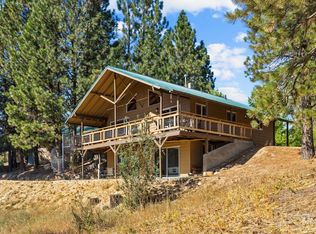 35 Rainbow Rdg, Garden Valley, ID 83622