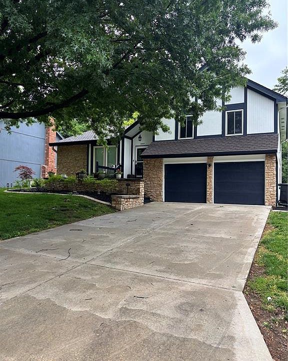 1st image of 3507 NE Logwood Ct