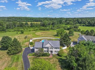 6 Jennifer Ln, Amherst, NH 03031