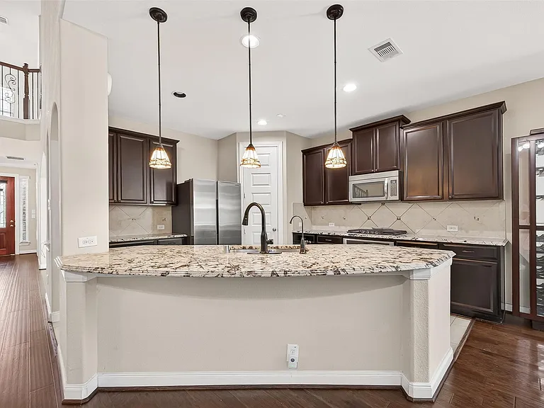 3002 Overbrook Meadow Ln — Photo 18