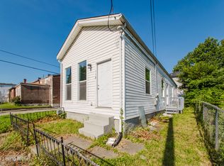 112 Dr W J Hodge St, Louisville, KY 40203