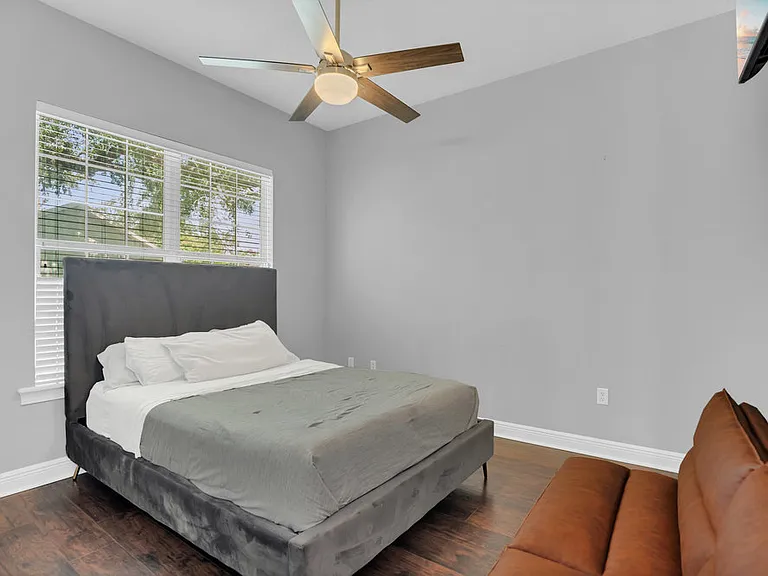 11 N Forest Ave #3 — Photo 19
