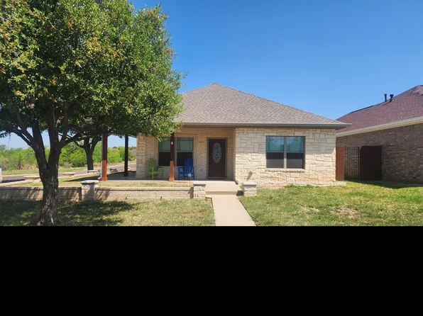 1226 Coventry Ln, San Angelo, TX 76901