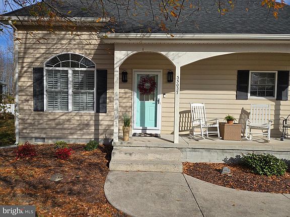 2nd image of 35027 Tybee St