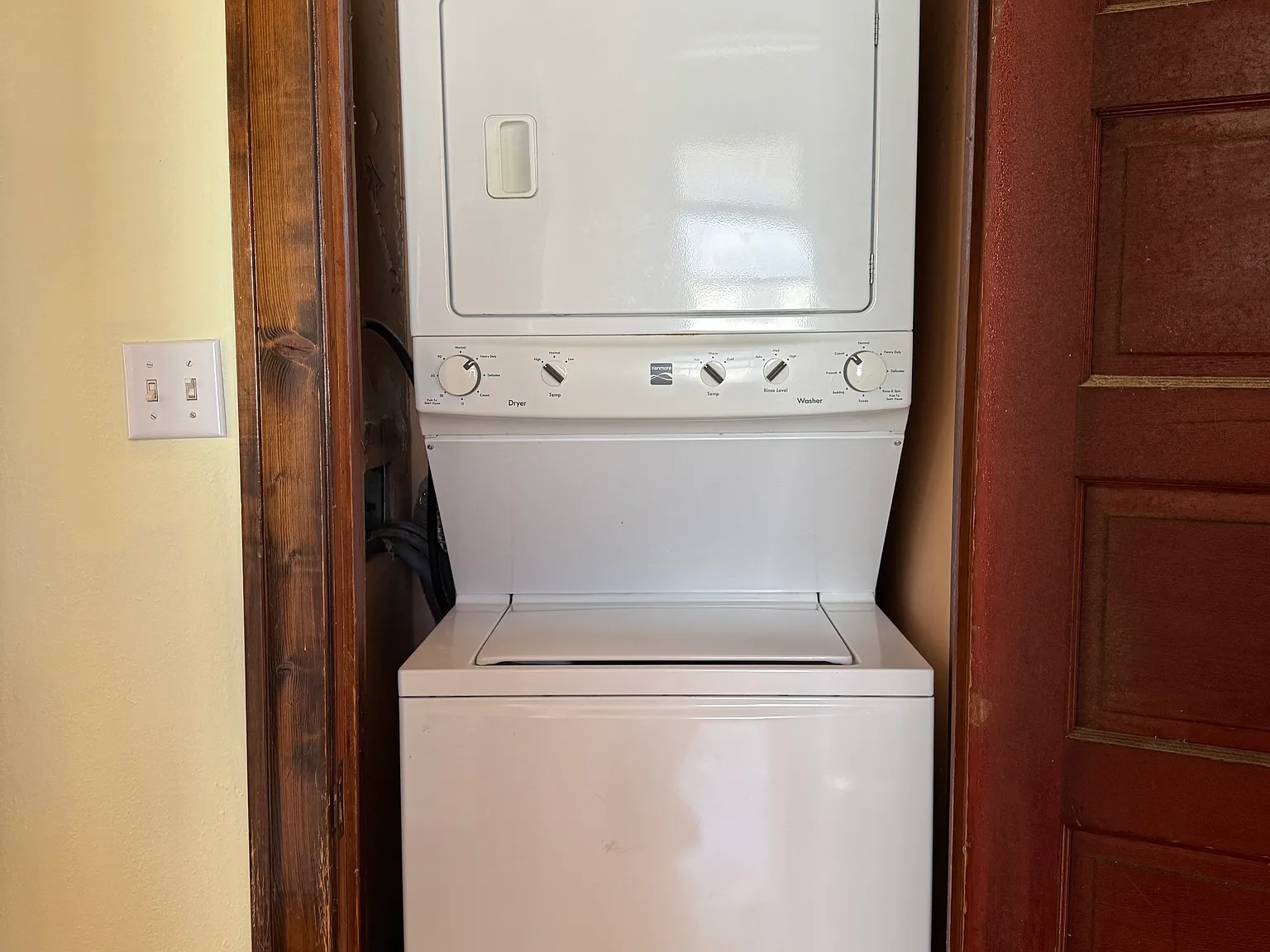 843 Rice St — Photo 3