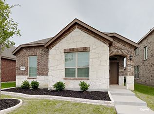 2325 Larimar Dr, Aubrey, TX 76227