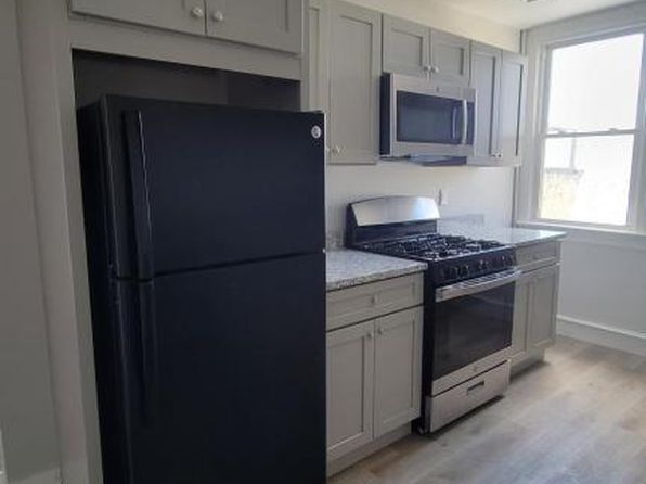 319-321 Belmont St
