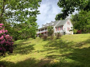 98 Pinewood Cir, Blairsville, GA 30512