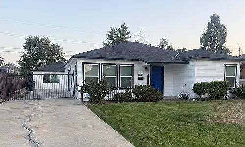 1207 El Tejon Ave #1 Photo 1