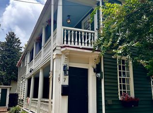 7 Aiken St, Charleston, SC 29403