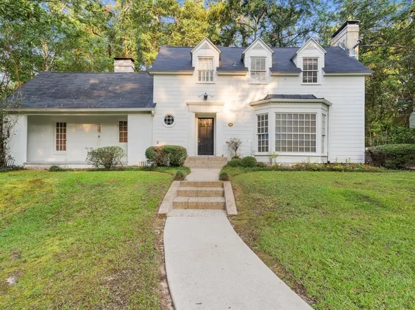 2020 Golf Terrace Dr, Tallahassee, FL 32301