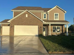 1125 Andrick Dr, Washington Court House, OH 43160