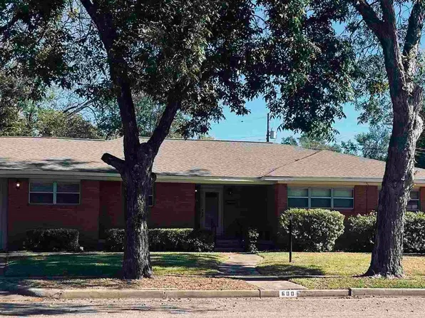 600 N Johnson St, Mineola, TX 75773