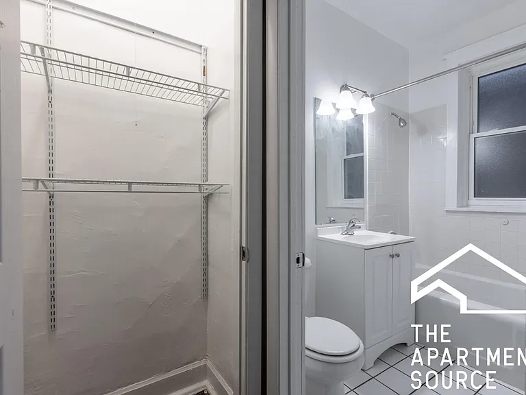 6258 N Lakewood Ave #6257-1 — Photo 8
