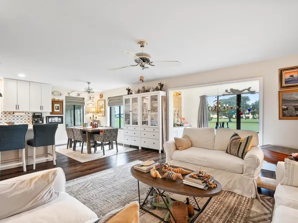 5413 SE Miles Grant Road #205, Stuart, FL 34997