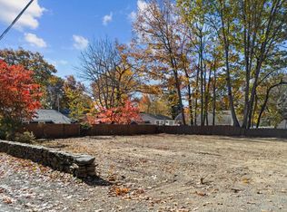 6 Oak Ave, Rye, NH 03870