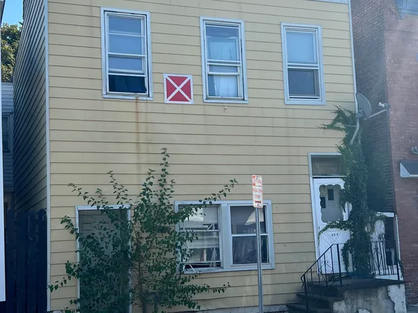 404 2nd Street, Troy, NY 12180