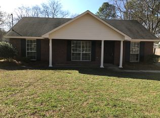 606 Mayflower Dr, Montgomery, AL 36116