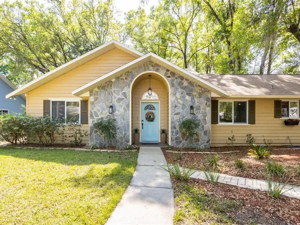 2711 NW 29th Pl, Gainesville, FL 32605