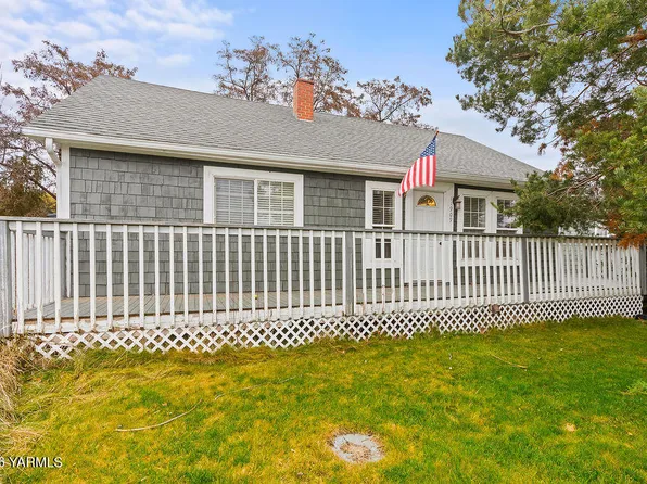 11909 Tieton Dr, Yakima, WA 98908