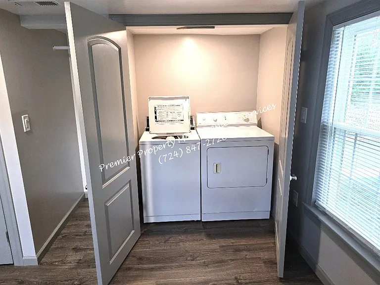 1119 Riverside Dr #2 — Photo 19