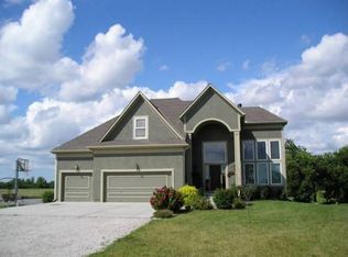 924 E 1938th Rd, Eudora, KS 66025