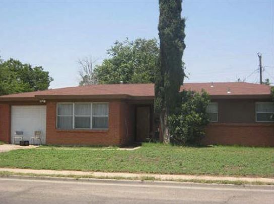 3rd image of 2637 E 11th St