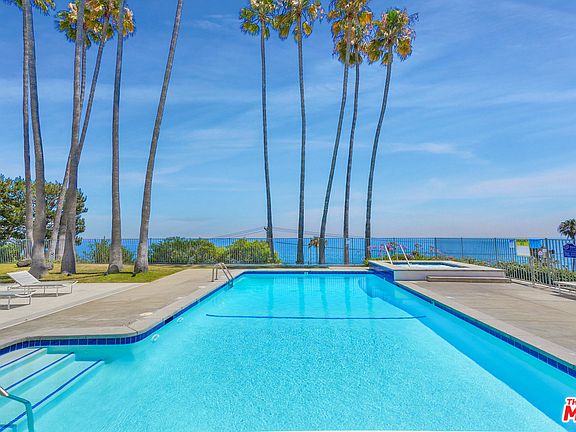 3rd image of 17368 W Sunset Blvd APT 203A