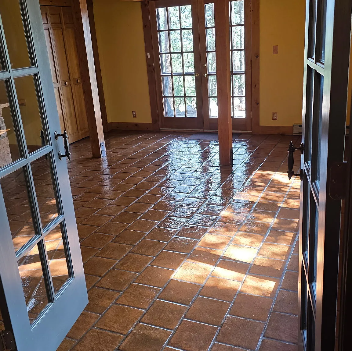 1 bed, 750 sqft, $2,000 — Photo 3