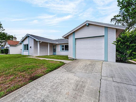 3rd image of 13004 SERPENTINE DRIVE