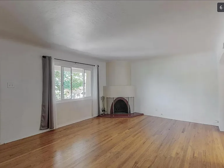 412 Cardenas Dr NE — Photo 5