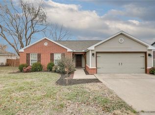 656 Gamble Rd, Centerton, AR 72719