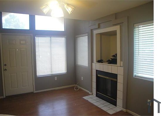 5th image of 4024 Castle Cove Dr