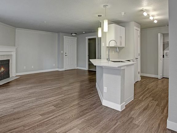 4th image of 5305 Lakemont Blvd SE #822