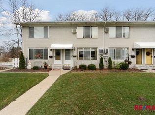 6012 Alan Dr, Brighton, MI