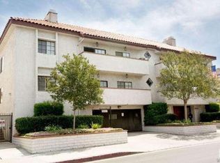 5240 Zelzah Ave APT 104, Encino, CA 91316
