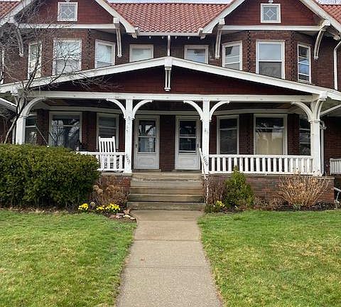 15520 CliftonBlvd.